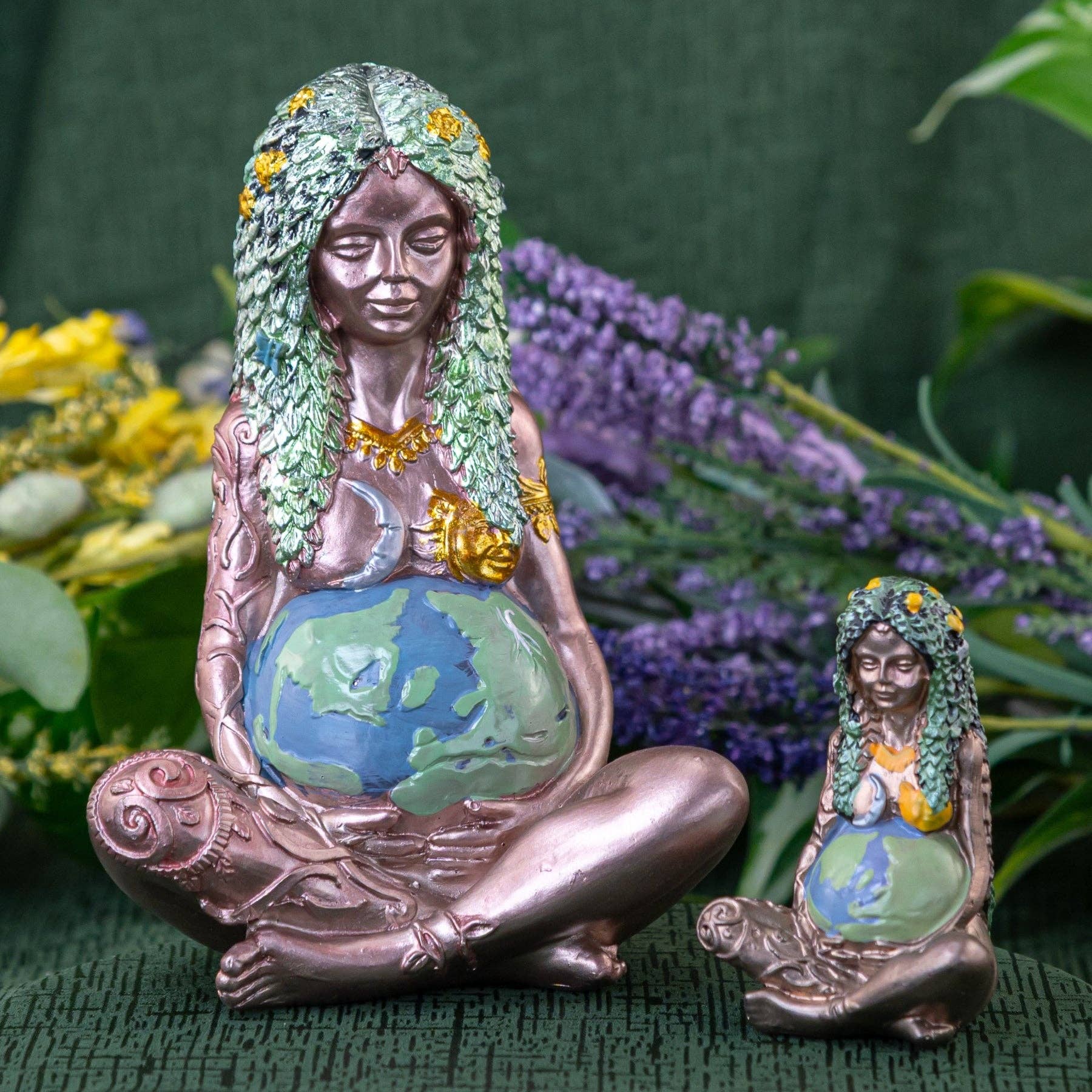Goddess Gaia Statue: Millyear Mother Earth: Small