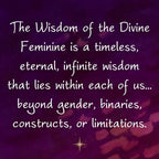 Wisdom of the Divine Feminine: Oracle for heart-centered embodiment and wholeness