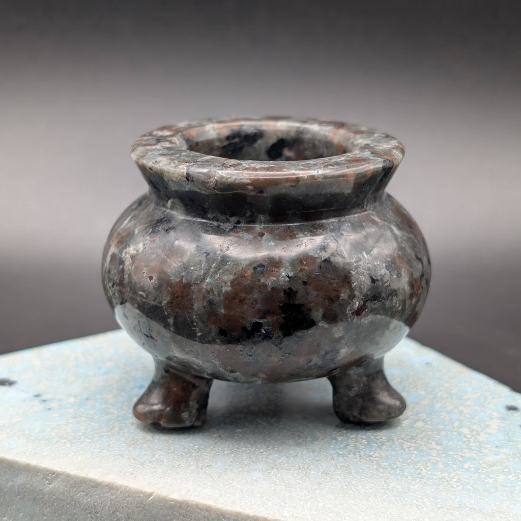 Yooperlite Cauldron