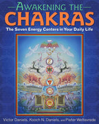 Awakening the Chakras by Victor Daniels: Paperback 288 pages / English