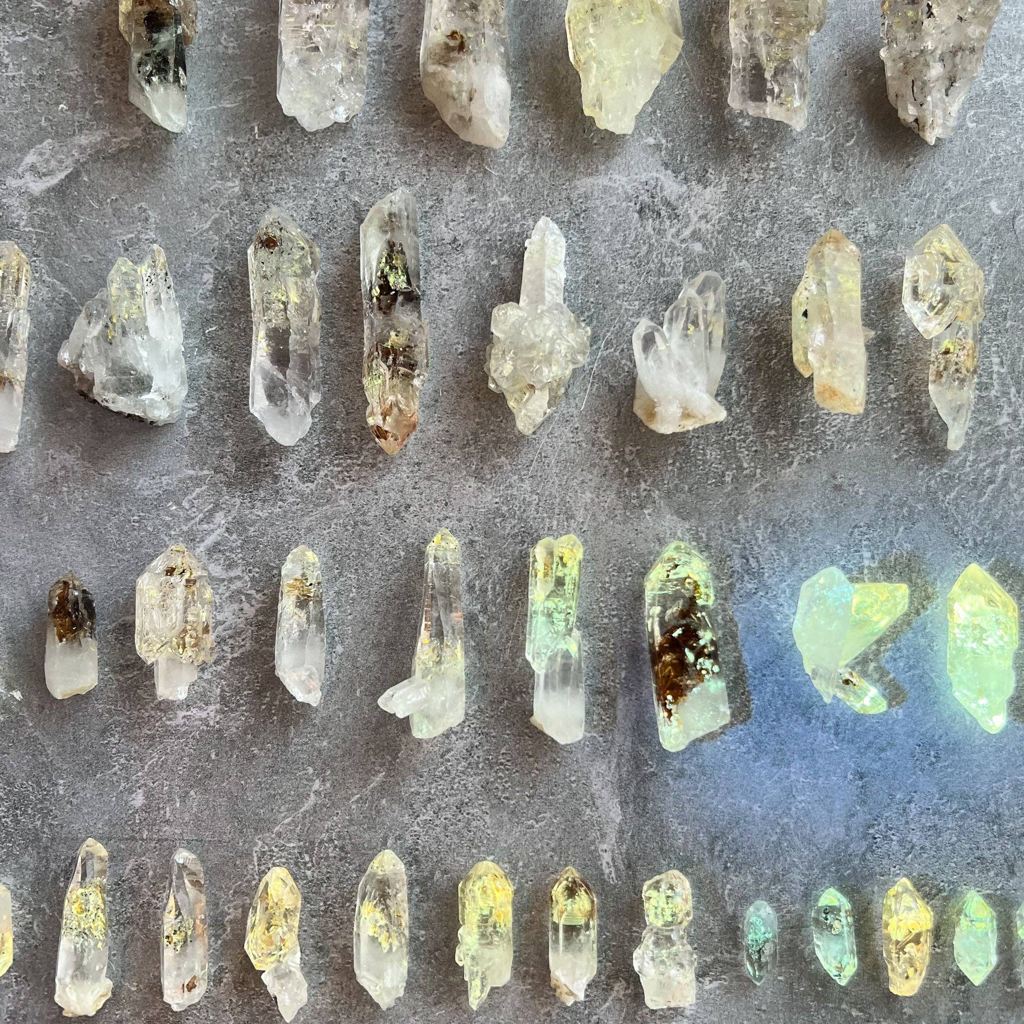 Firefly Petroleum Quartz Specimens Bulk UV Reactive Crystals: 1-2.99 grams