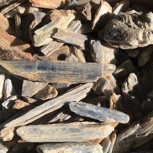 Kyanite raw stones - Blue healing Kyanite: 2 in