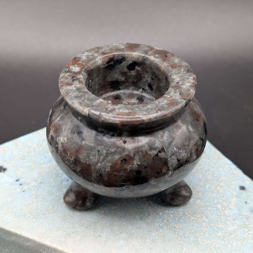 Yooperlite Cauldron