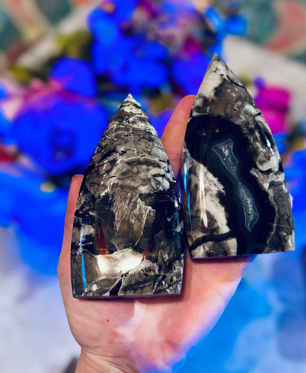 Volcano Agate Teardrop Freeform, UV Reactive Fluorescent: 400-449 Grams