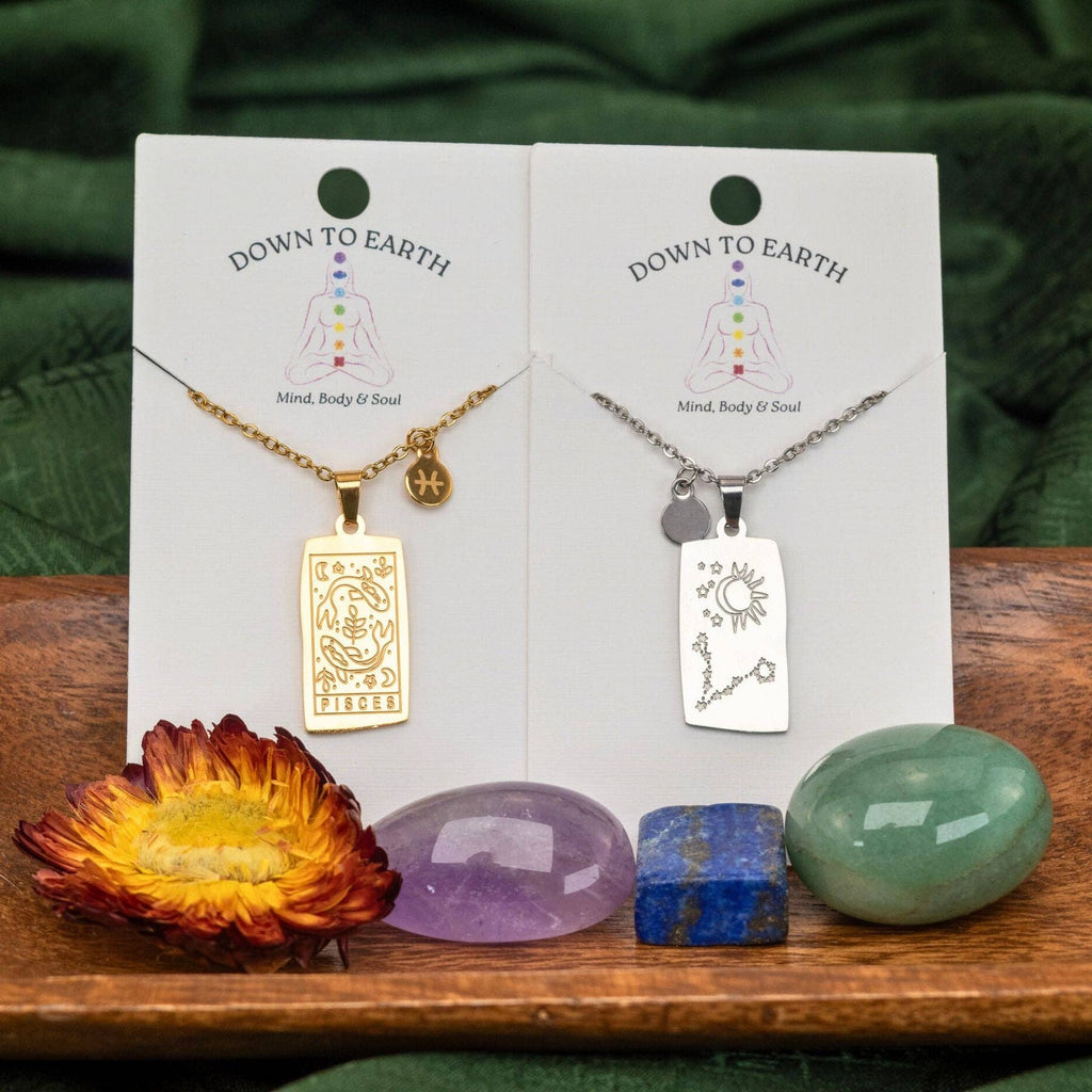 Zodiac Tarot Card & Astrology Necklace: Gold Plated / Aries