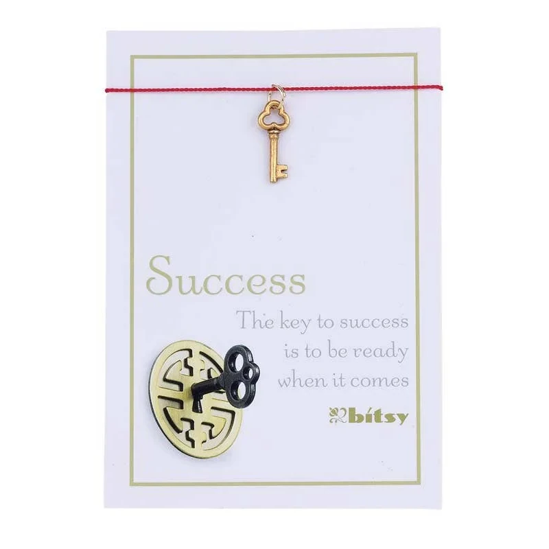 Success Exquisite Design Pendant