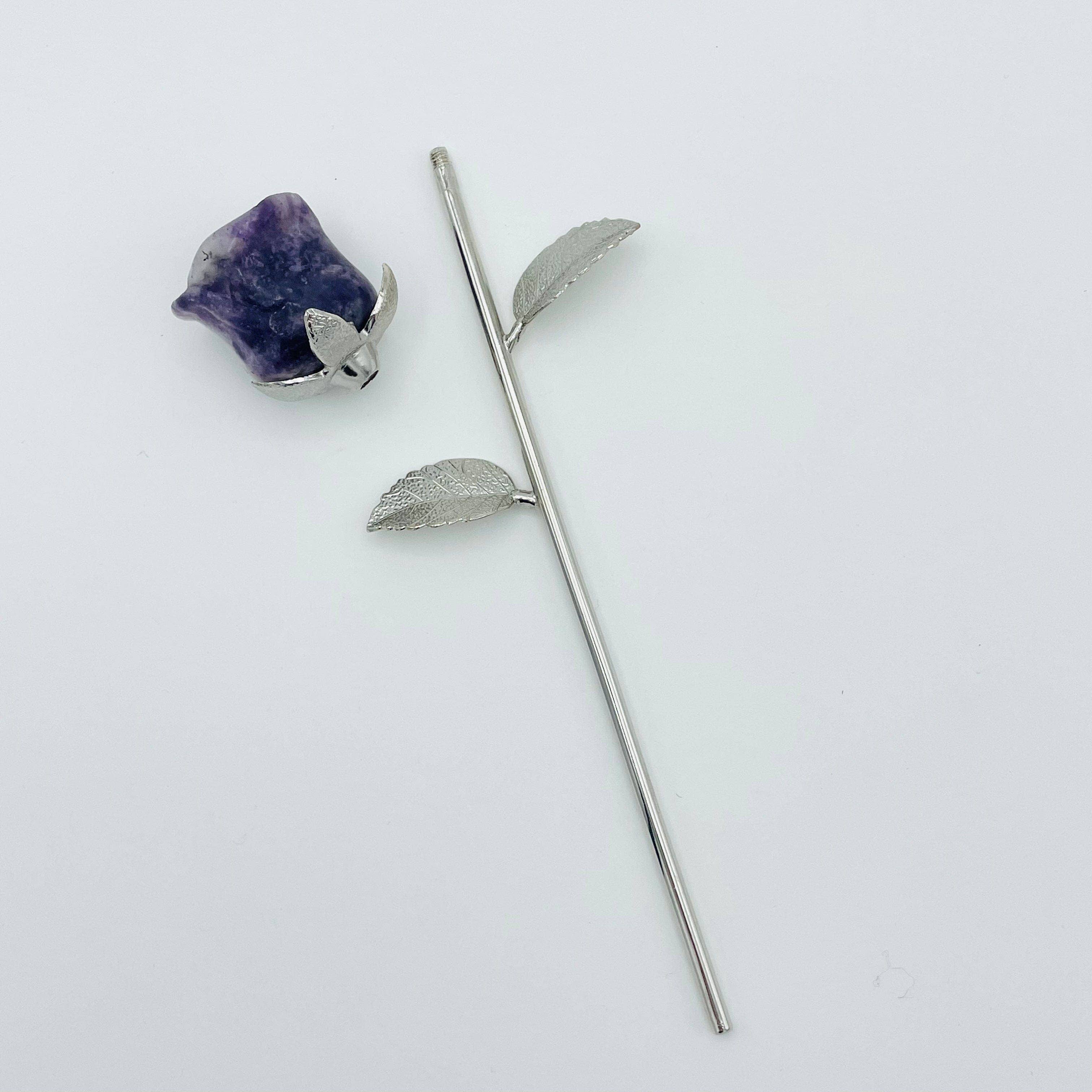 Crystal Rose - Carved Stone -: Yooperlite / Gold