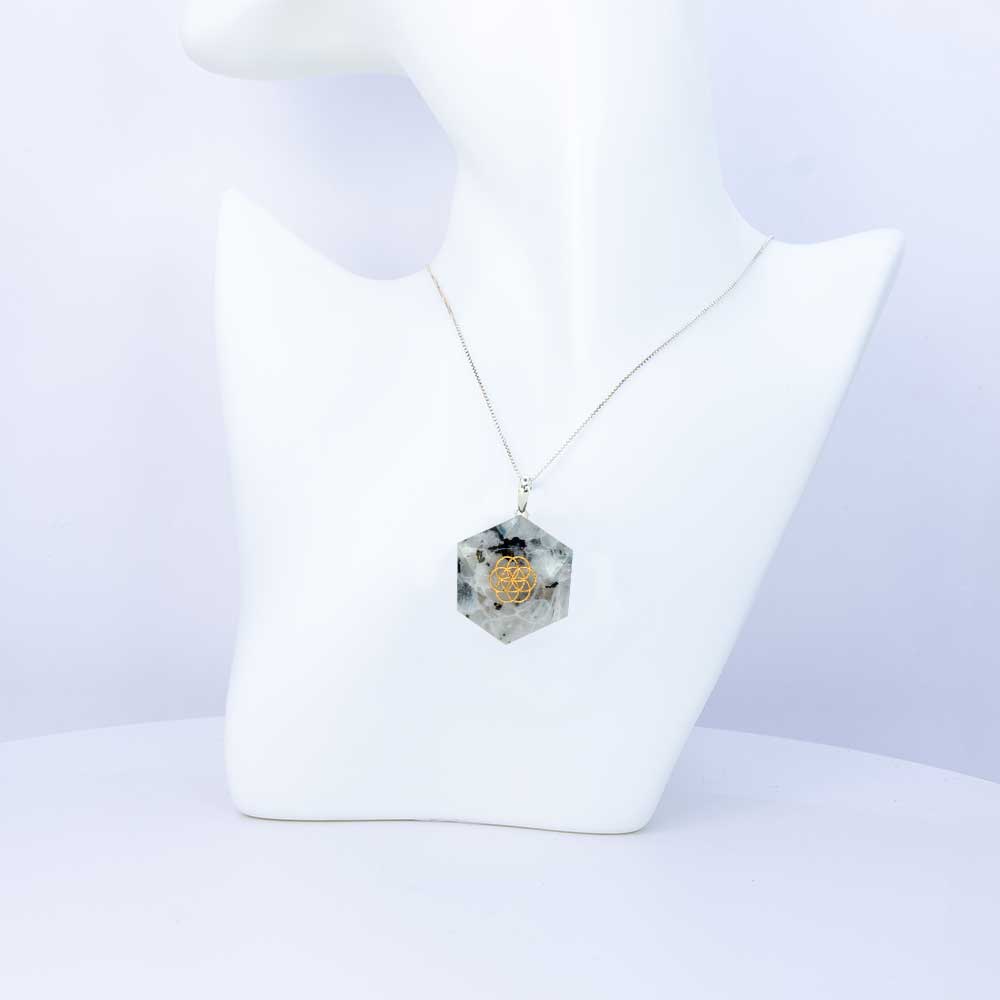 Pendant Faceted Hexagon Seed of Life - Rainbow Moonstone: Moonstone rainbow moonstone