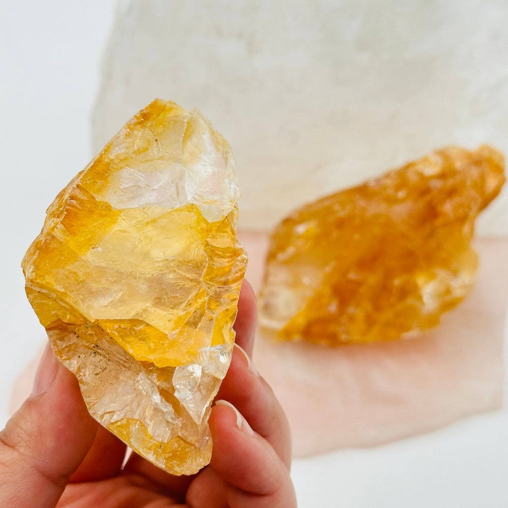 Golden Healer Rough Stone Crystal: 400-600g