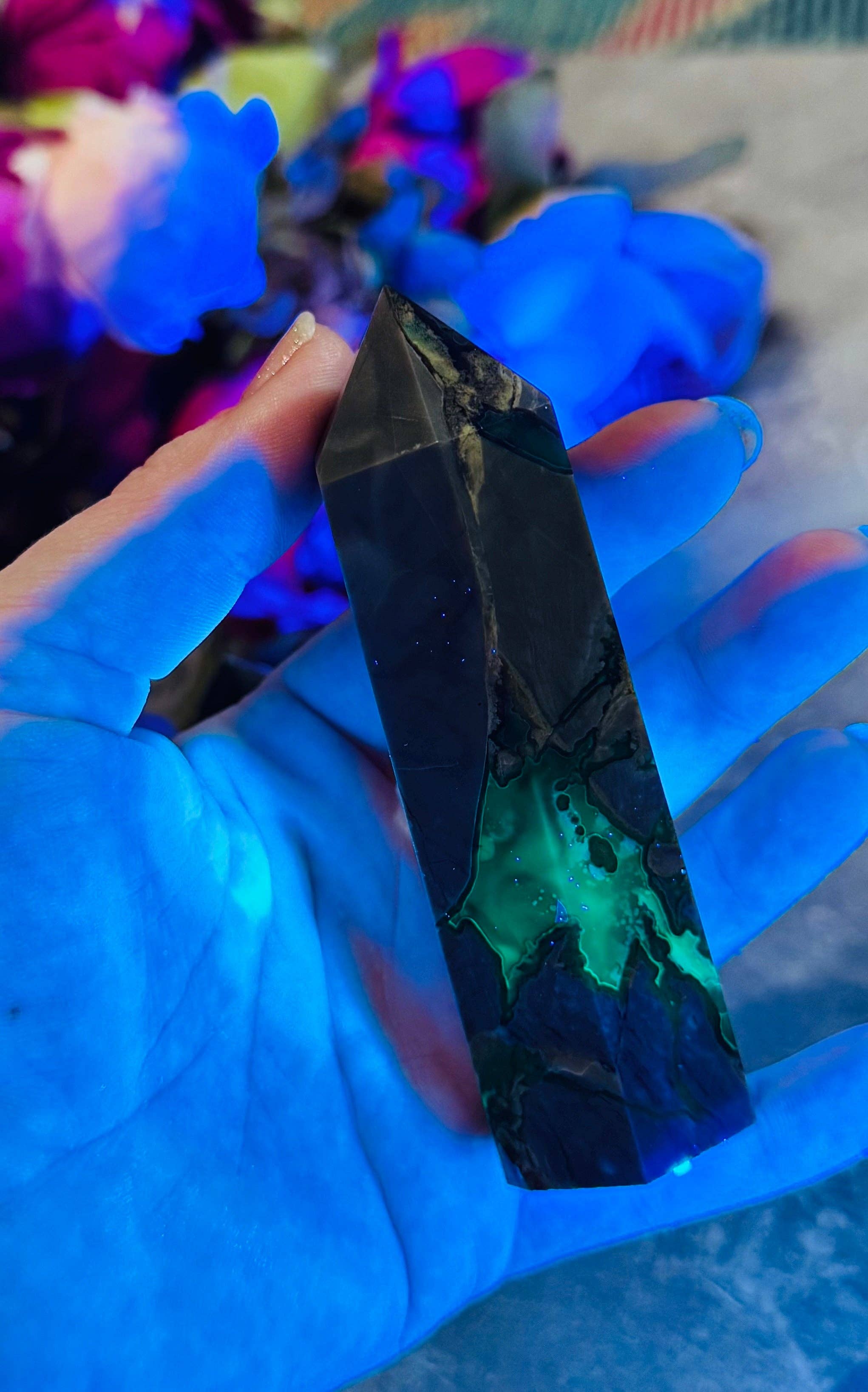 Volcano Agate Towers, UV Fluorescent Green Crystals: 50-74 Grams