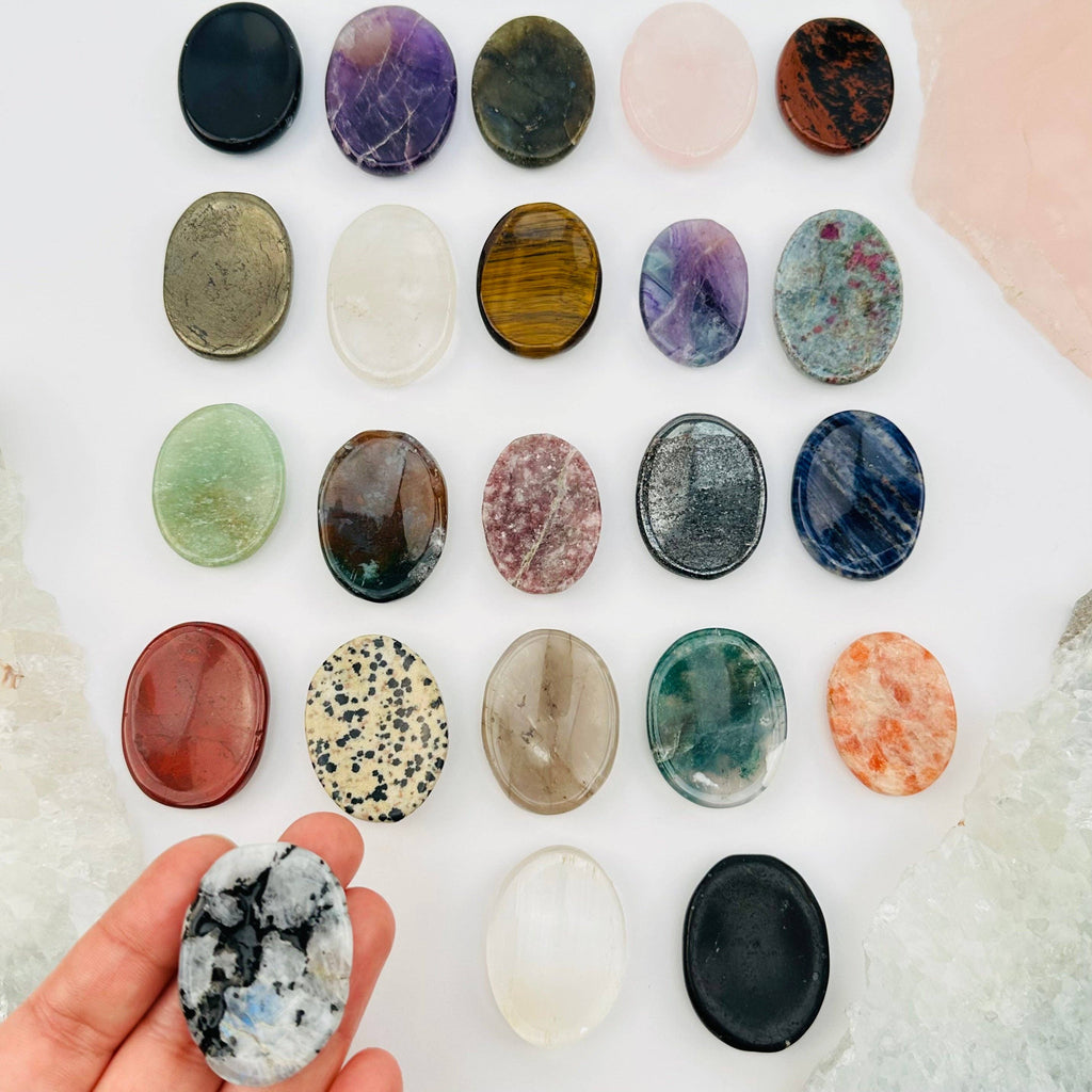 Gemstone Worry Stone - Finger Massage Stone Crystal Palm Stones: Black Obsidian / 1pc
