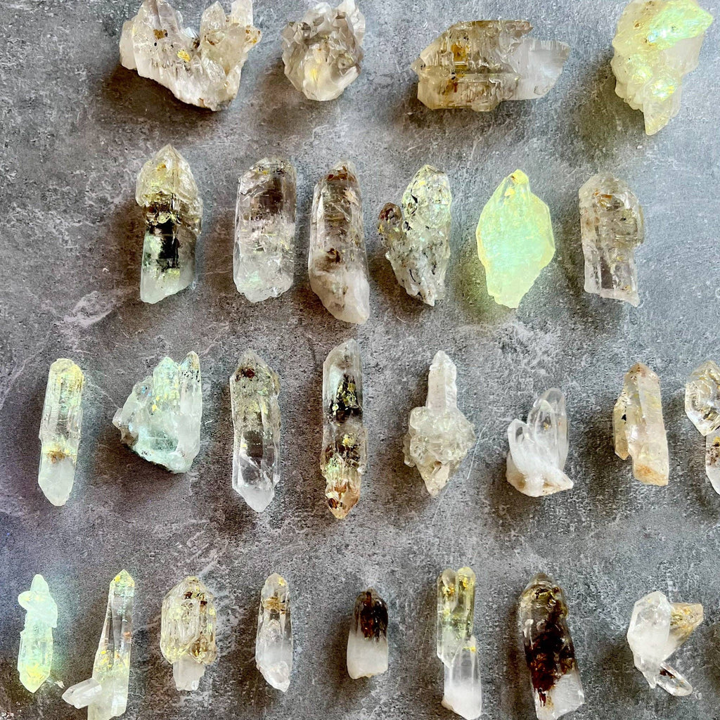 Firefly Petroleum Quartz Specimens Bulk UV Reactive Crystals: 1-2.99 grams