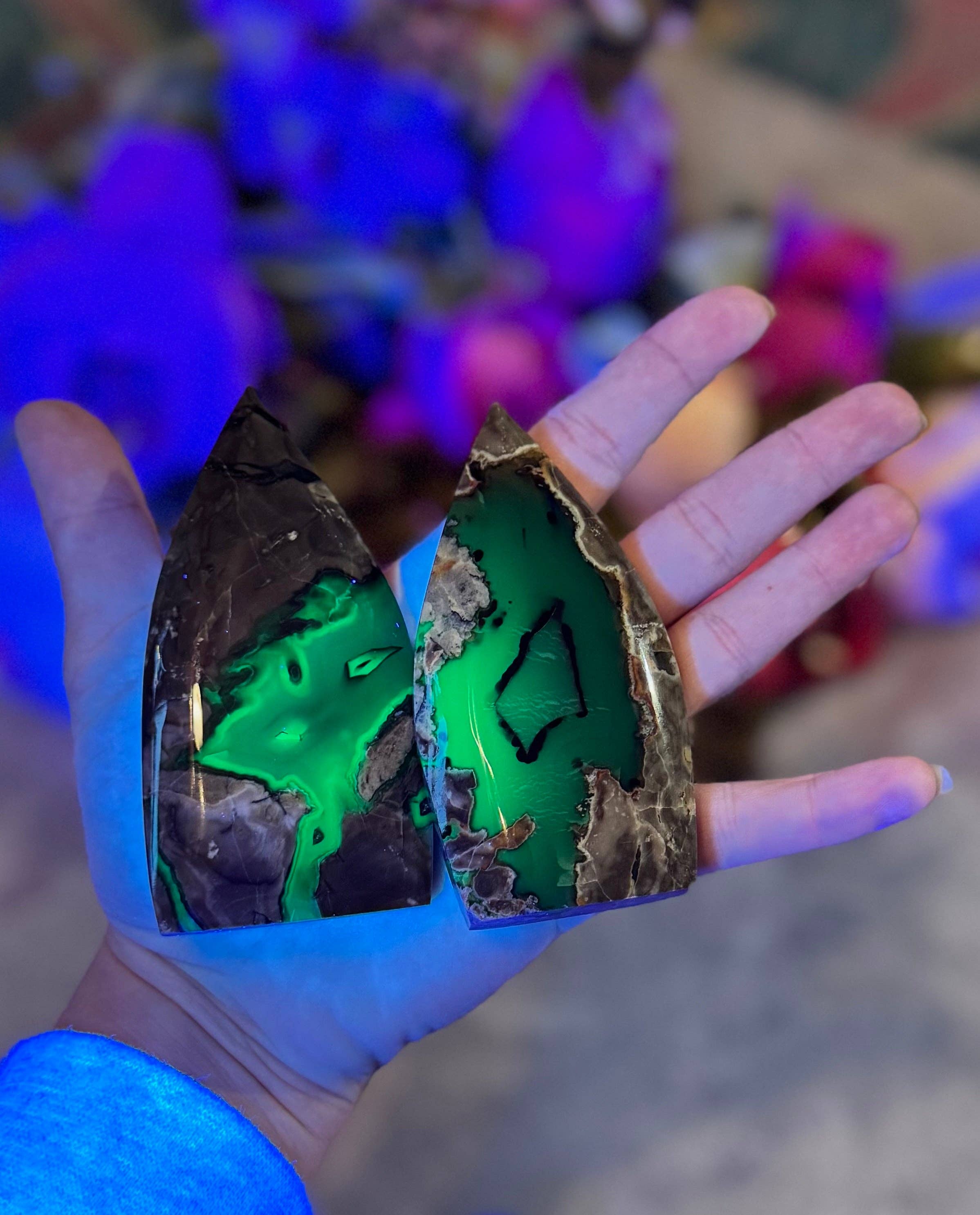 Volcano Agate Teardrop Freeform, UV Reactive Fluorescent: 350-399 Grams