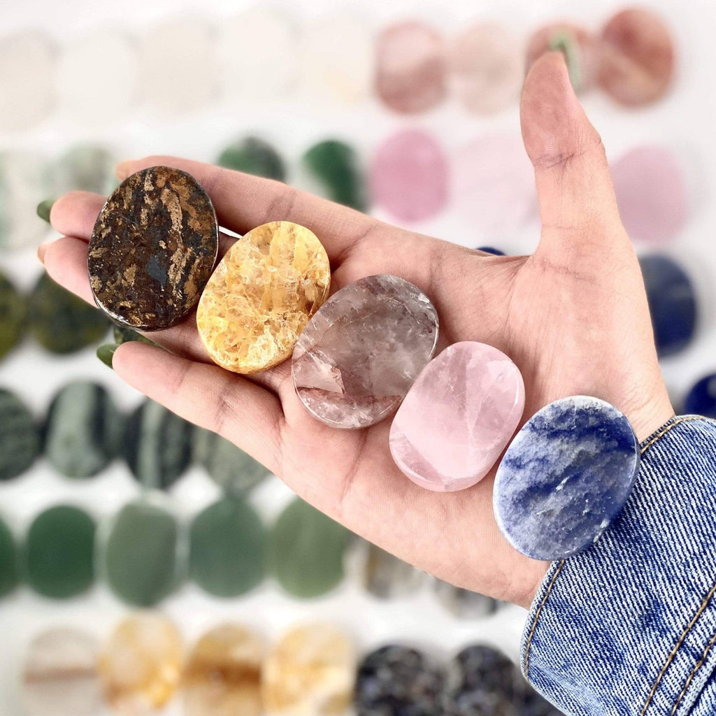 Gemstone Crystal Worry Stone - Finger Massage Stone (RK11): Green Quartz